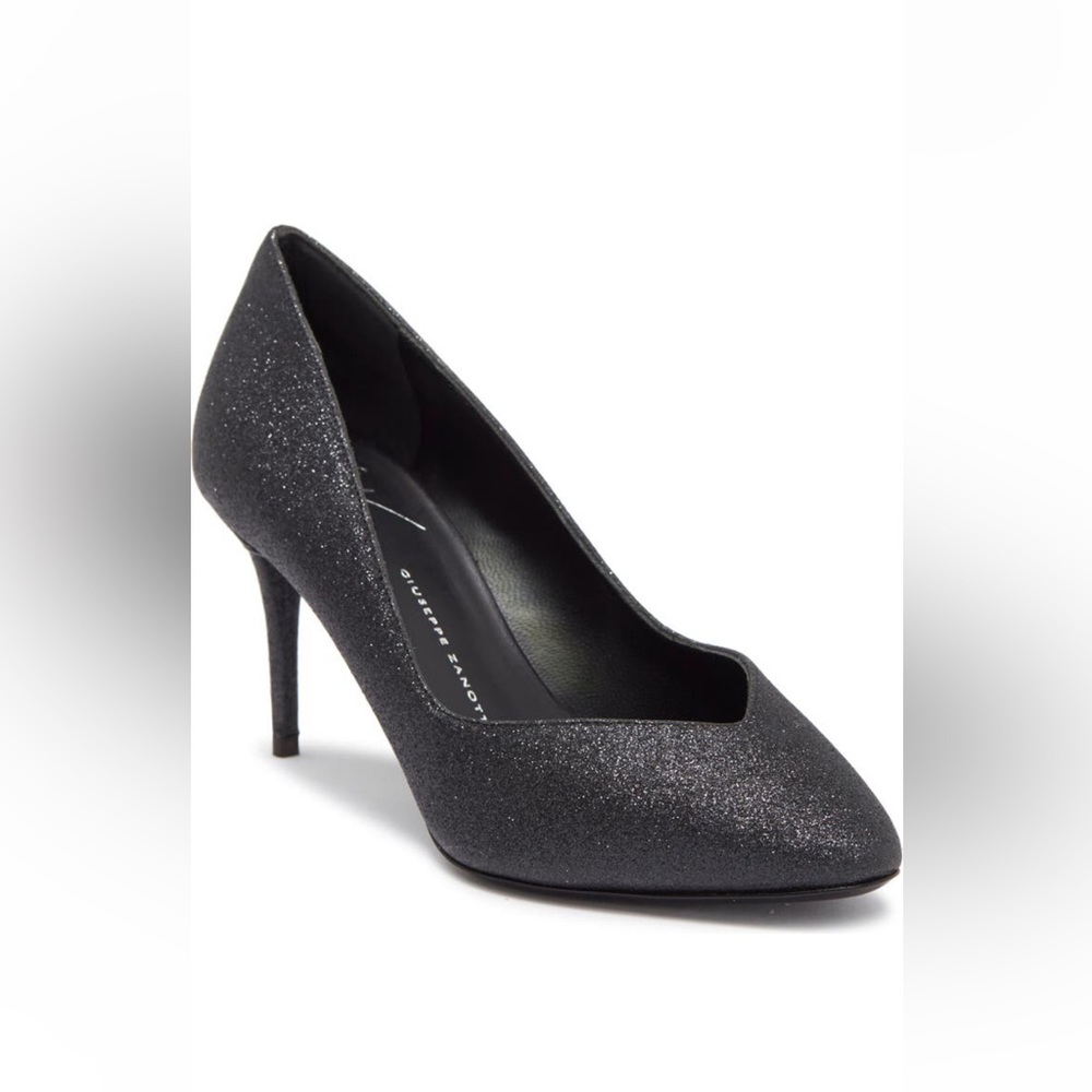 Giuseppe Zanotti women’s pump heels